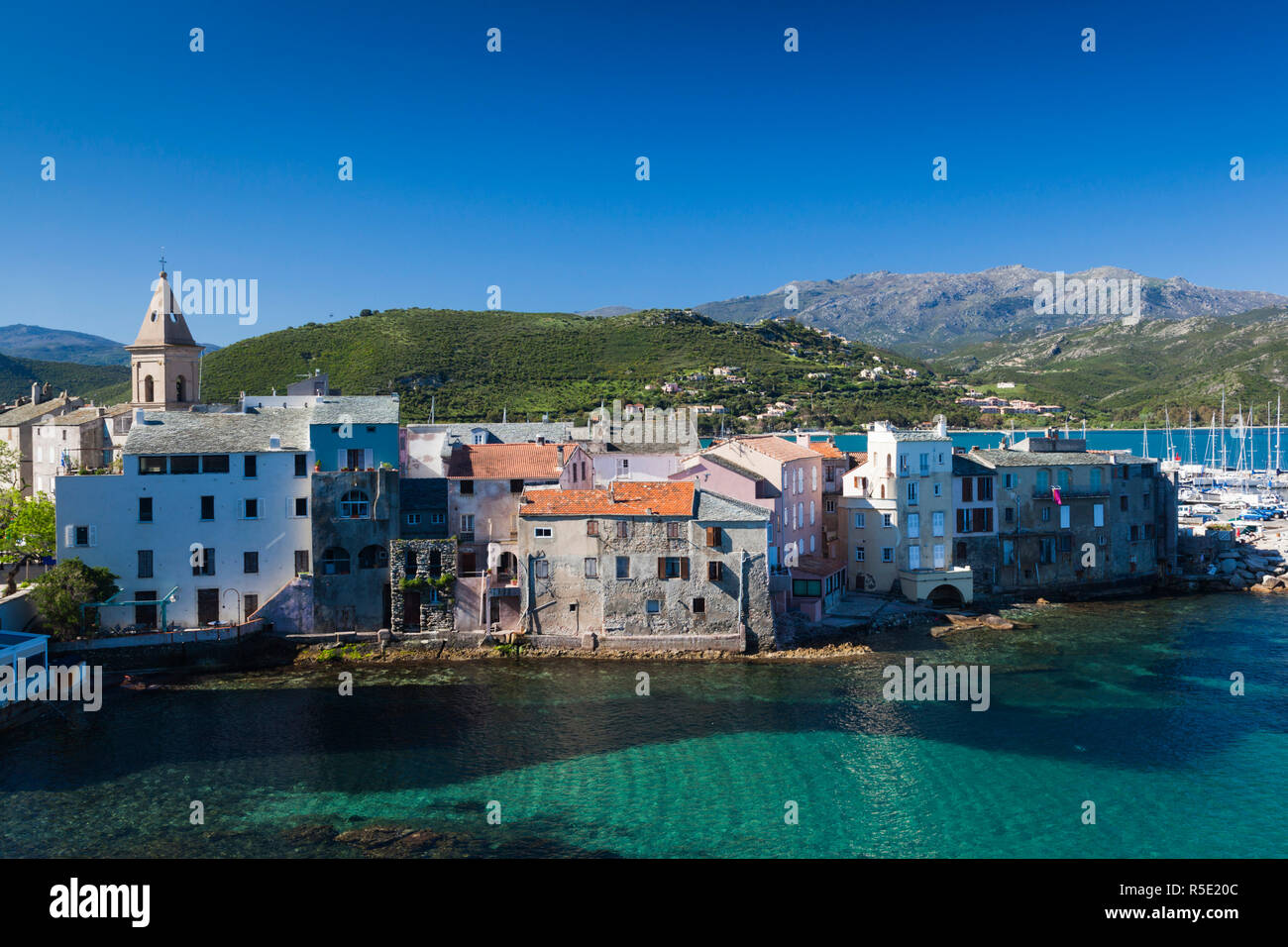 Frankreich, Korsika, Haute-Corse Abteilung, Le Nebbio Region, St-Florent, port anzeigen Stockfoto