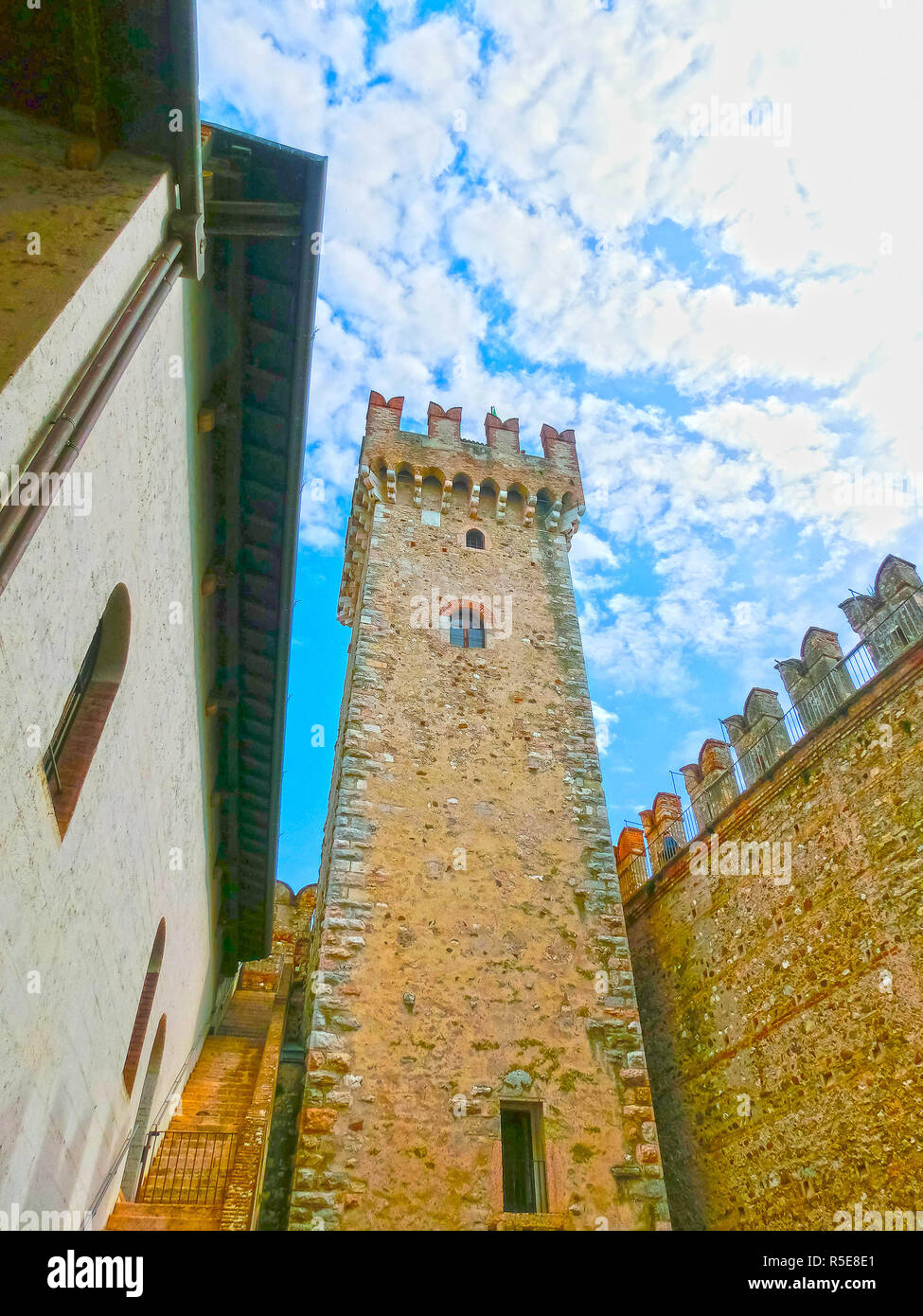 Scaliger Burg in Sirmione am Gardasee. Stockfoto