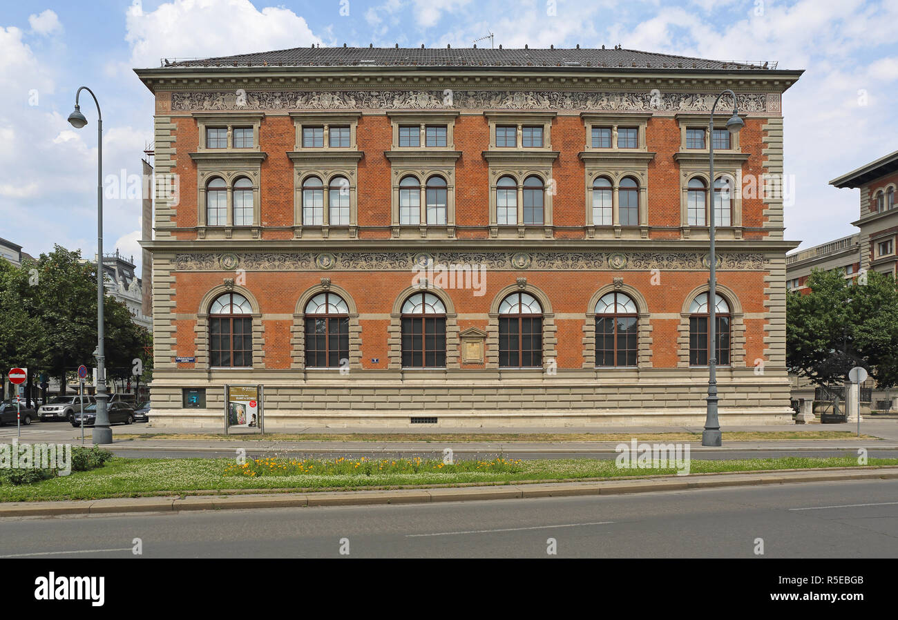 Wien, Österreich - 12. Juli: Museum für Angewandte Kunst in Wien am 12. Juli 2015. MAK ist das erste Museum Das Cryptocurrency Bitcoin in Wien, Österreich, zu verwenden. Stockfoto