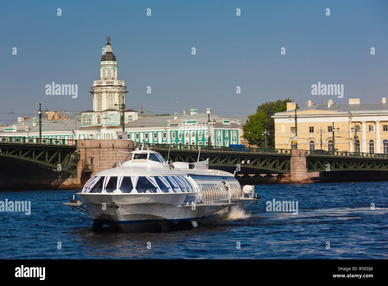 Russland, St. Petersburg, Meteor Tragflächenboot nach Peterhof Stockfoto