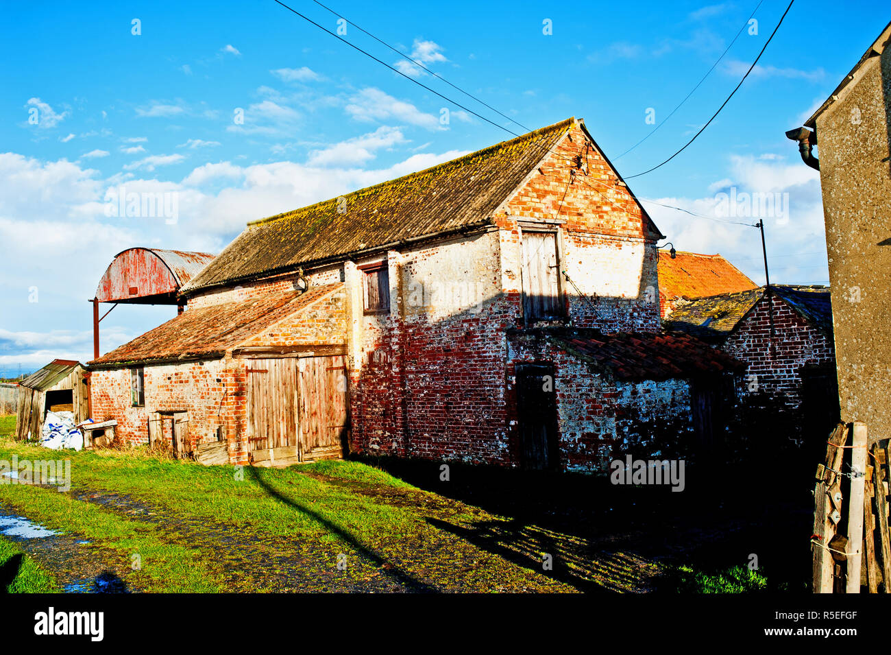 Run Down Farm Gebäude in der Nähe von Redmarshall, Stockton on Tees, England Stockfoto