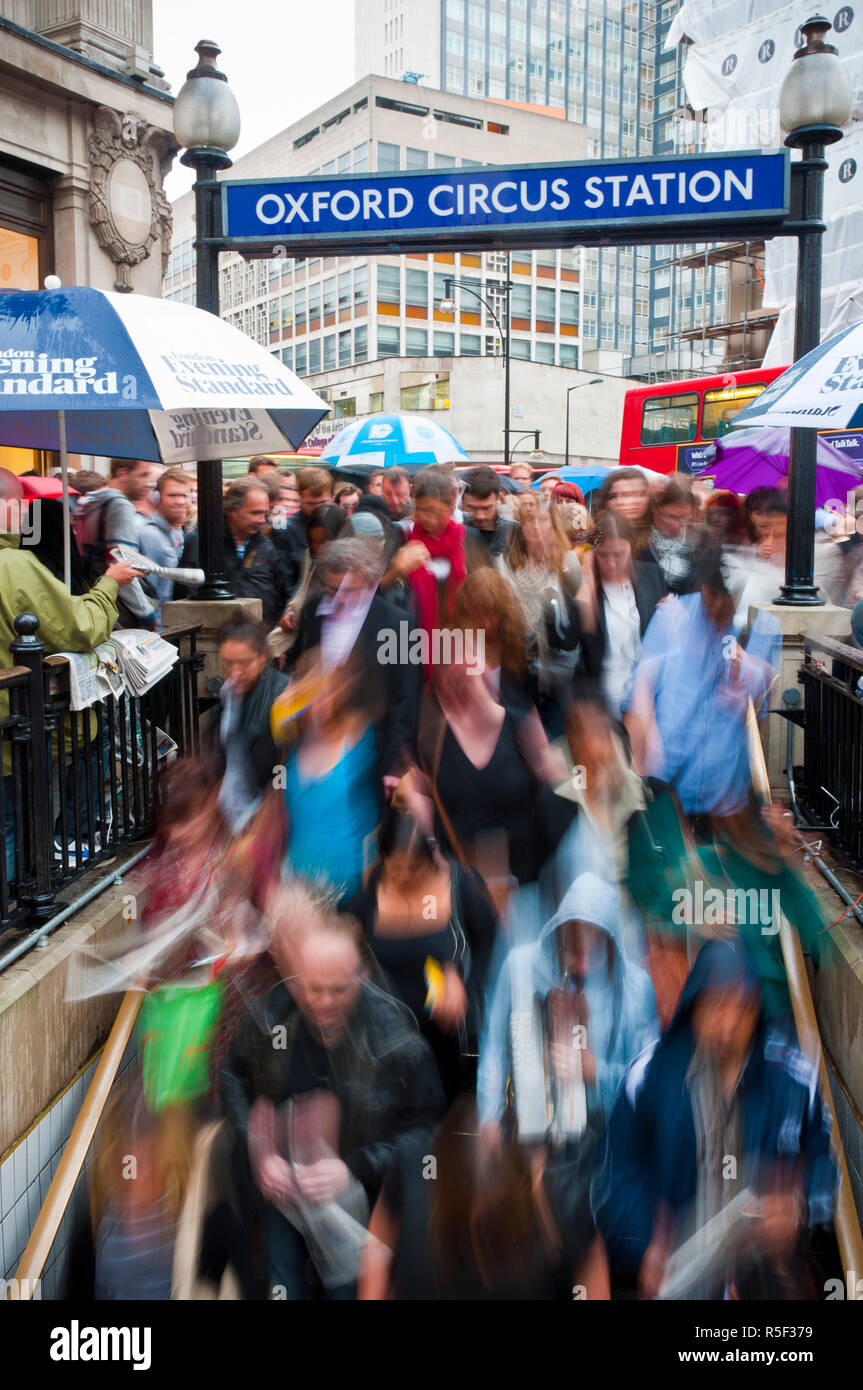 Großbritannien, England, London, Oxford Circus, U-Eingang Stockfoto