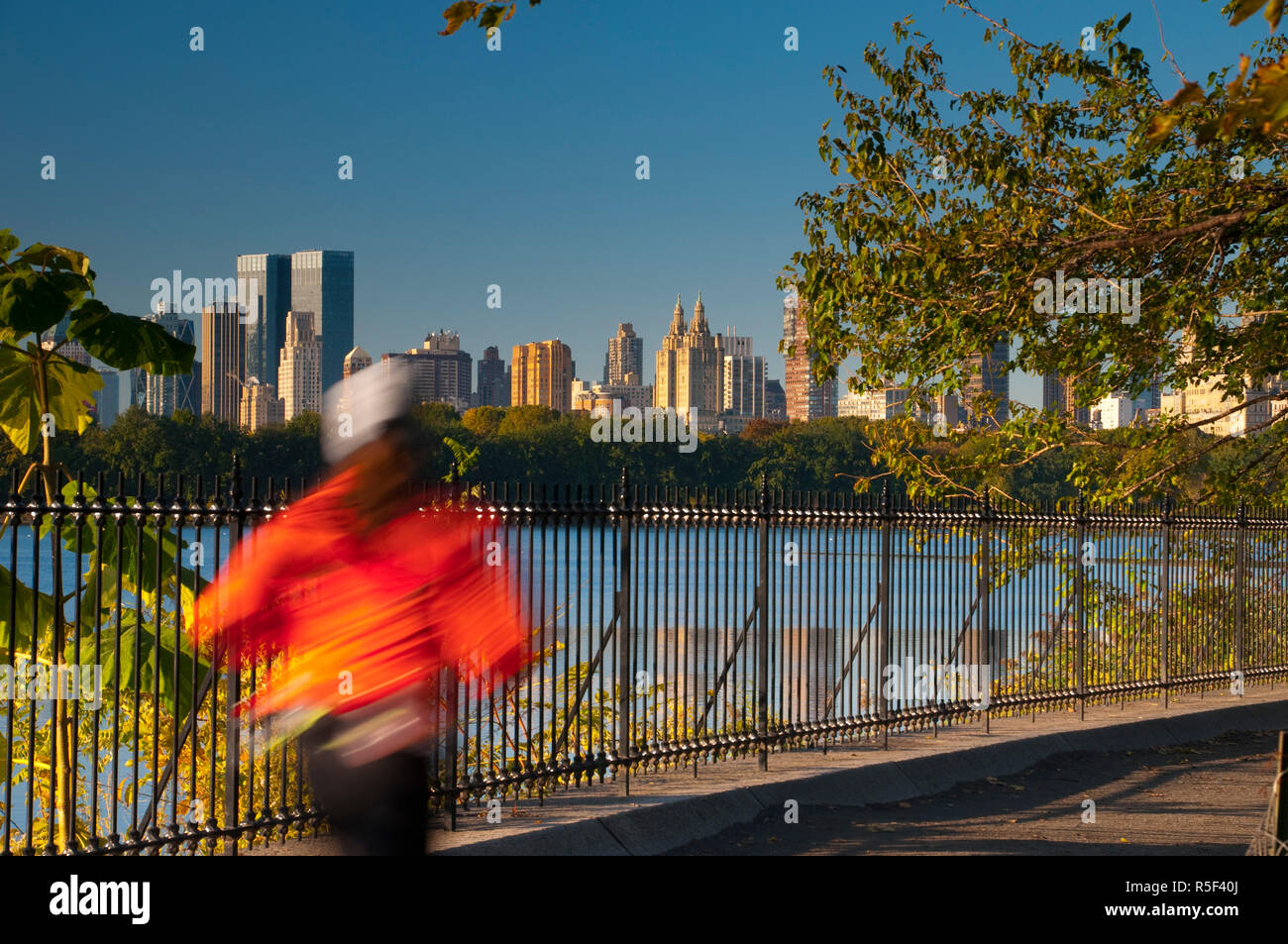 USA, New York, Manhattan, Central Park, Morgen Jogger Stockfoto