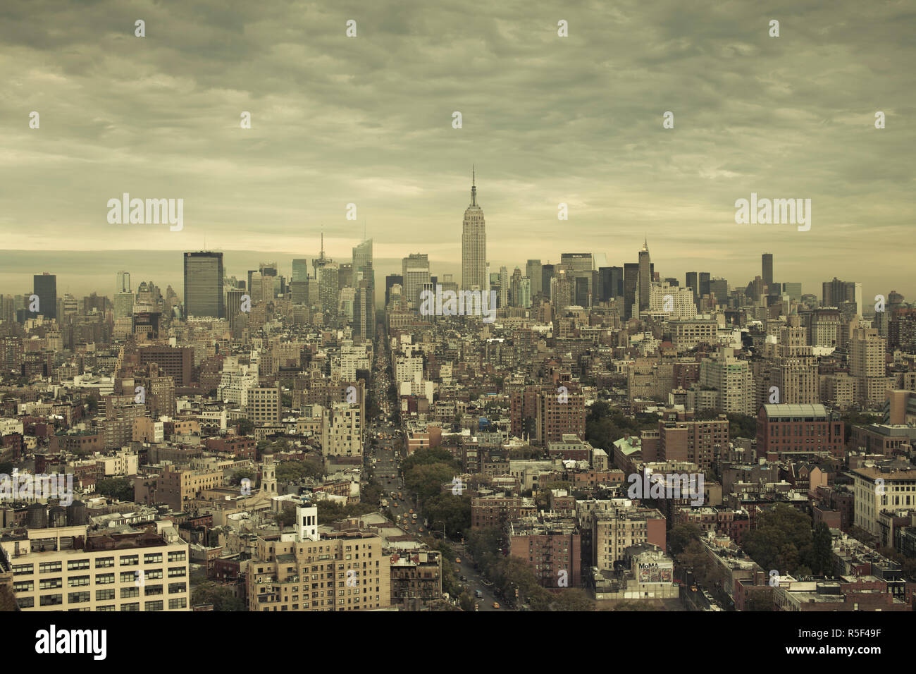 Empire State Building und die Skyline von Midtown, Manhattan, New York City, USA Stockfoto