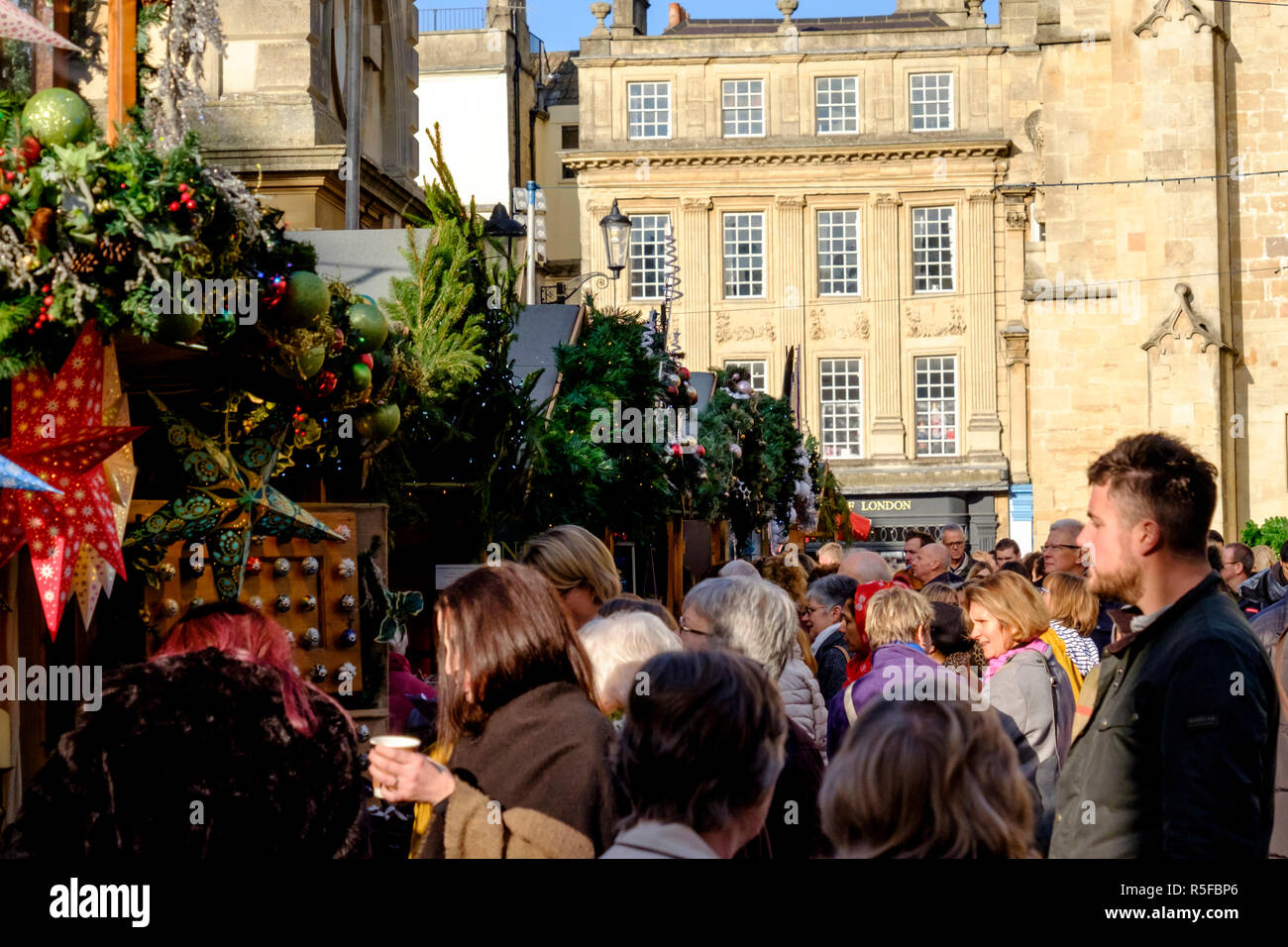 2018 Badewanne Weihnachtsmarkt stalsl, Badewanne, Somerset, England Großbritannien Stockfoto