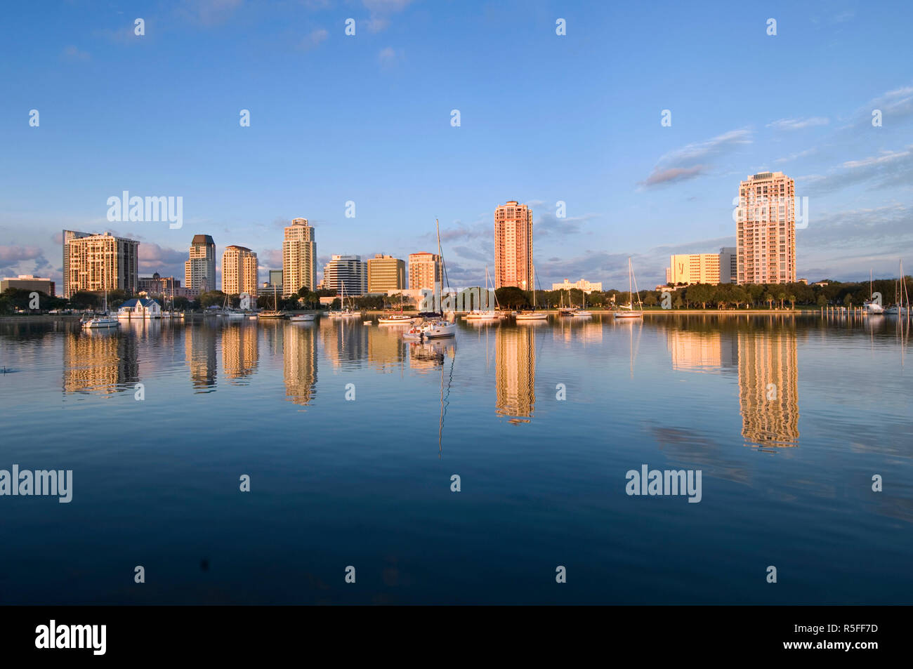 USA, Florida, St. Petersburg, Skyline, Tampa Bay Stockfoto