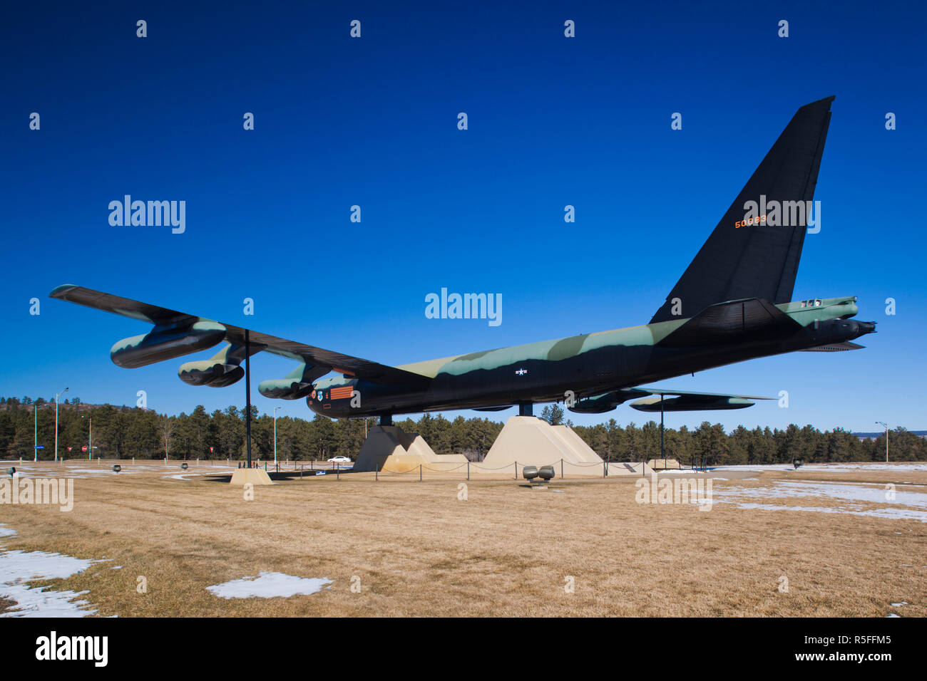 USA, Colorado, Colorado Springs, Vereinigte Staaten Luftwaffe Akademie, Vietnam-Krieg-Ära b-52 Bomber display Stockfoto