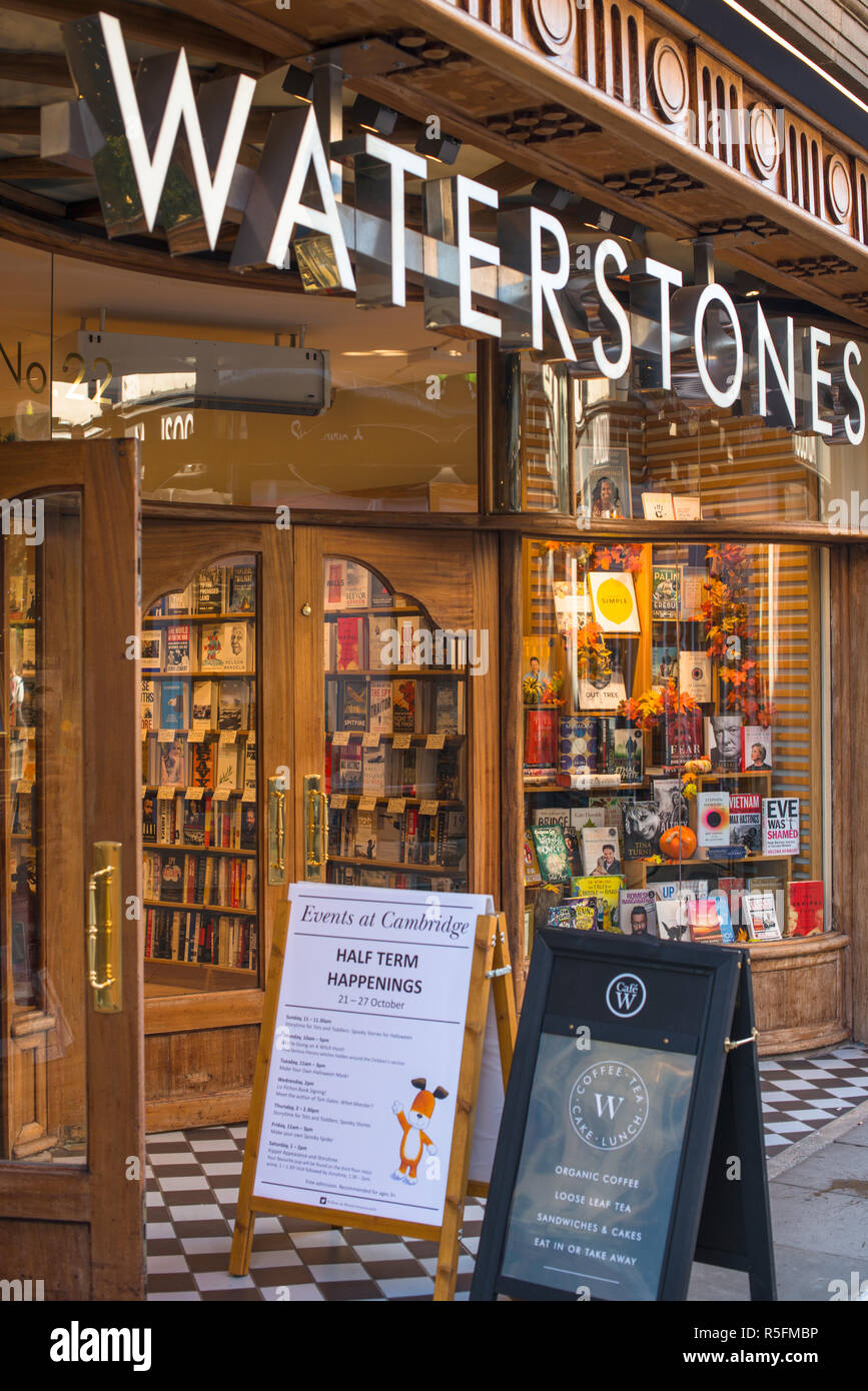 Waterstones Buchhandlung auf Sussex st, das Stadtzentrum von Cambridge, England, UK. Stockfoto