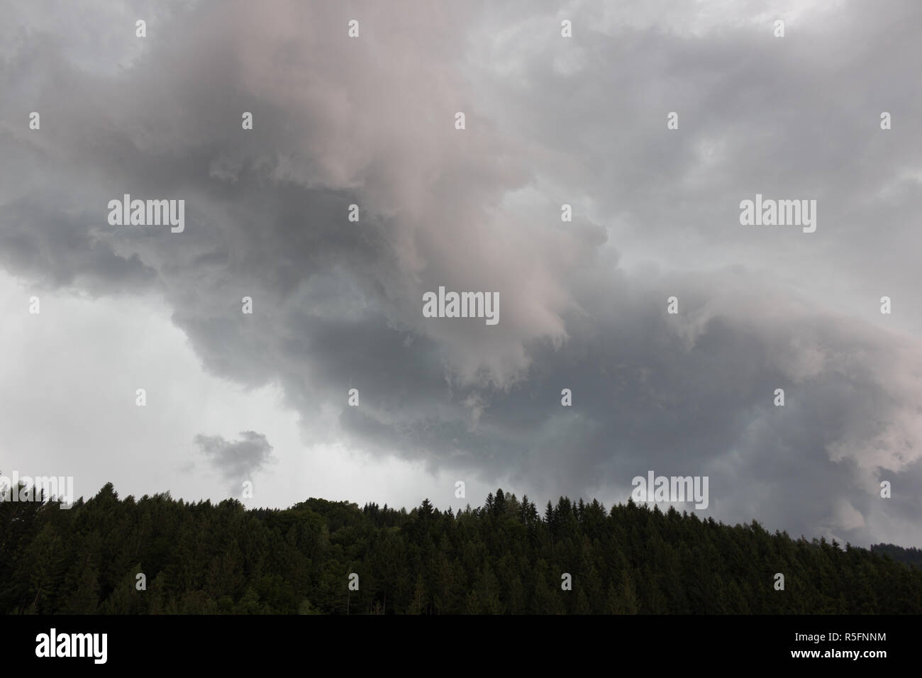 Wolken, Regen Wolken, Regen, Sturm, Sankt Johann Stockfoto