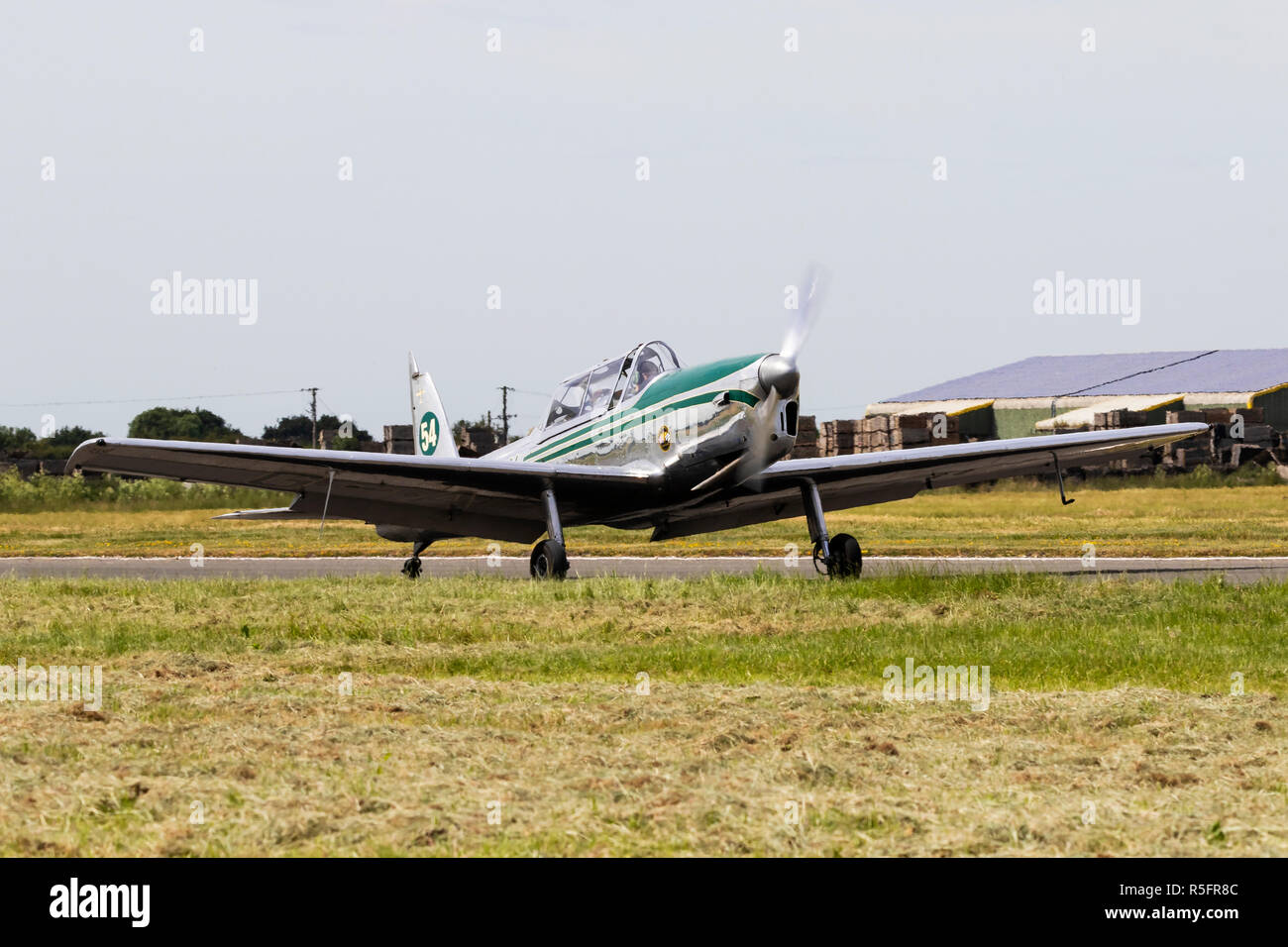 De Havilland Canada (DCH-1 A-1 Chipmunk G-AKDN Stockfoto