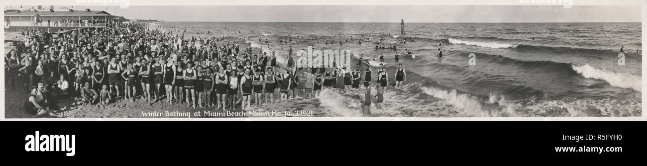 Winter baden in Miami Beach, Miami, Florida, USA, 2. Januar 1921 Stockfoto