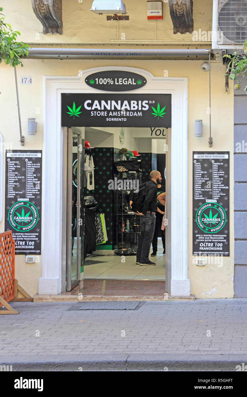 Cannabis store Amsterdam shop in Sorrento, Italien Stockfoto