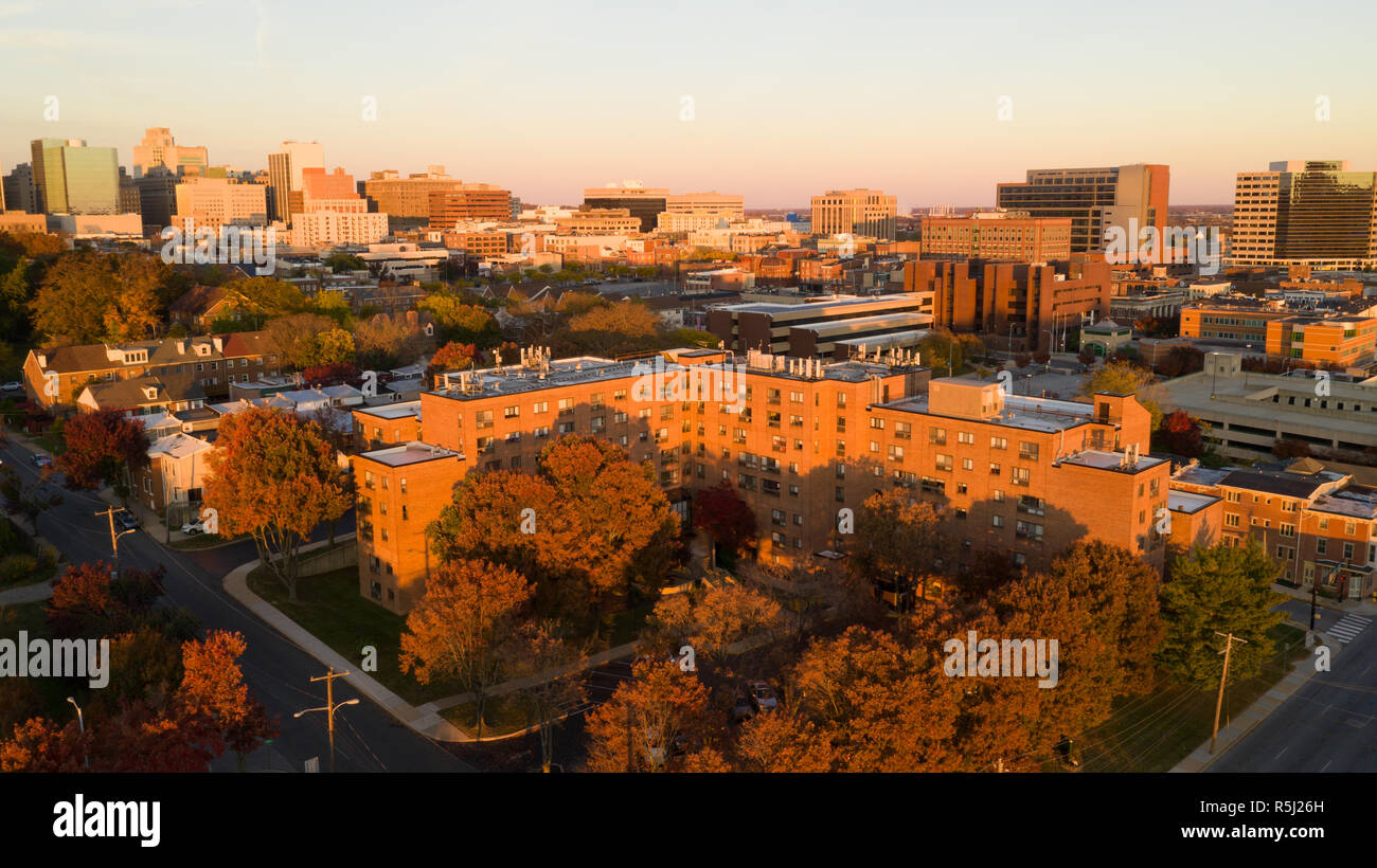 Die nicht so wenig Skyline von Wilmington Delaware am späten Herbst Tag im Nordosten der USA Stockfoto