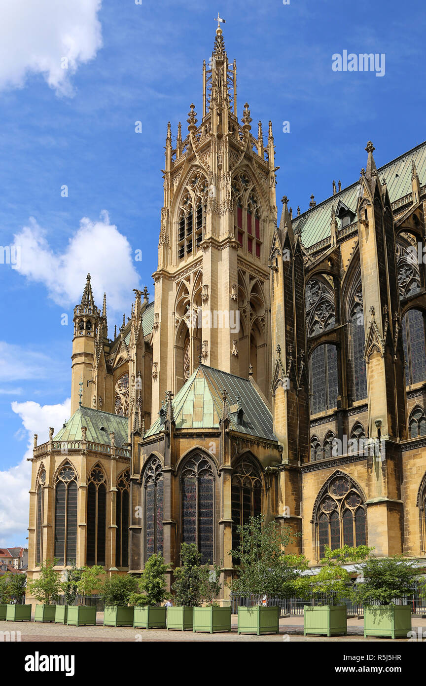Kirchturm von Saint-Ã©tienne Kathedrale in Metz. Stockfoto