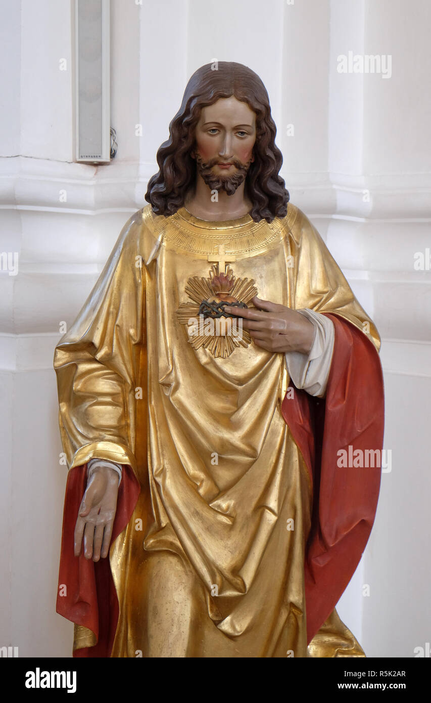 Heiligen Herzen Jesu, die Statue in der St. Martin Kirche in Unteressendorf, Deutschland Stockfoto