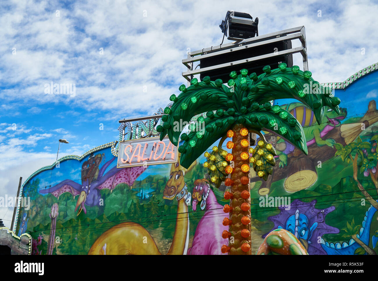 Spanisch Ausfahrt Leuchtreklame in Kirmes Stockfoto