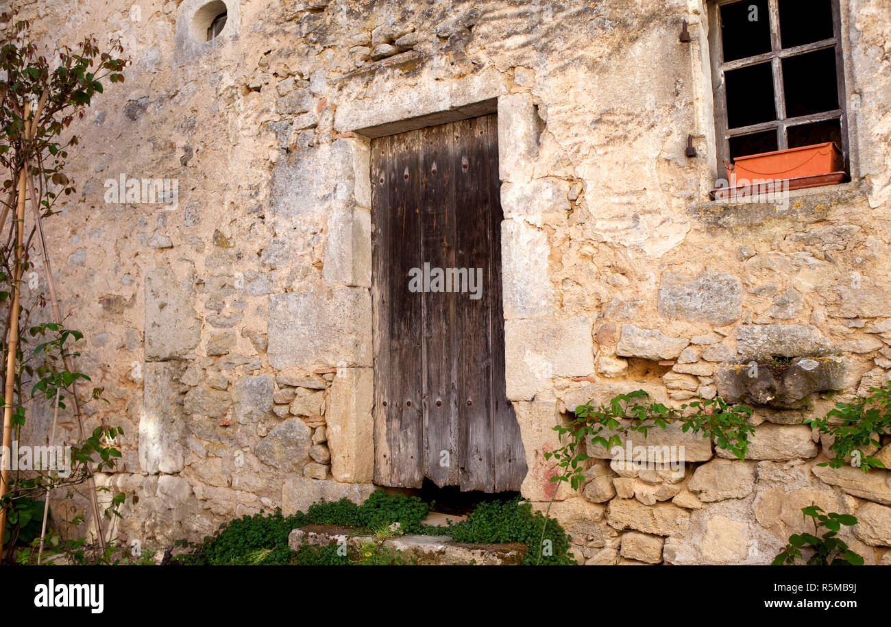 Französischer Bauernhof aus Stein Stockfoto