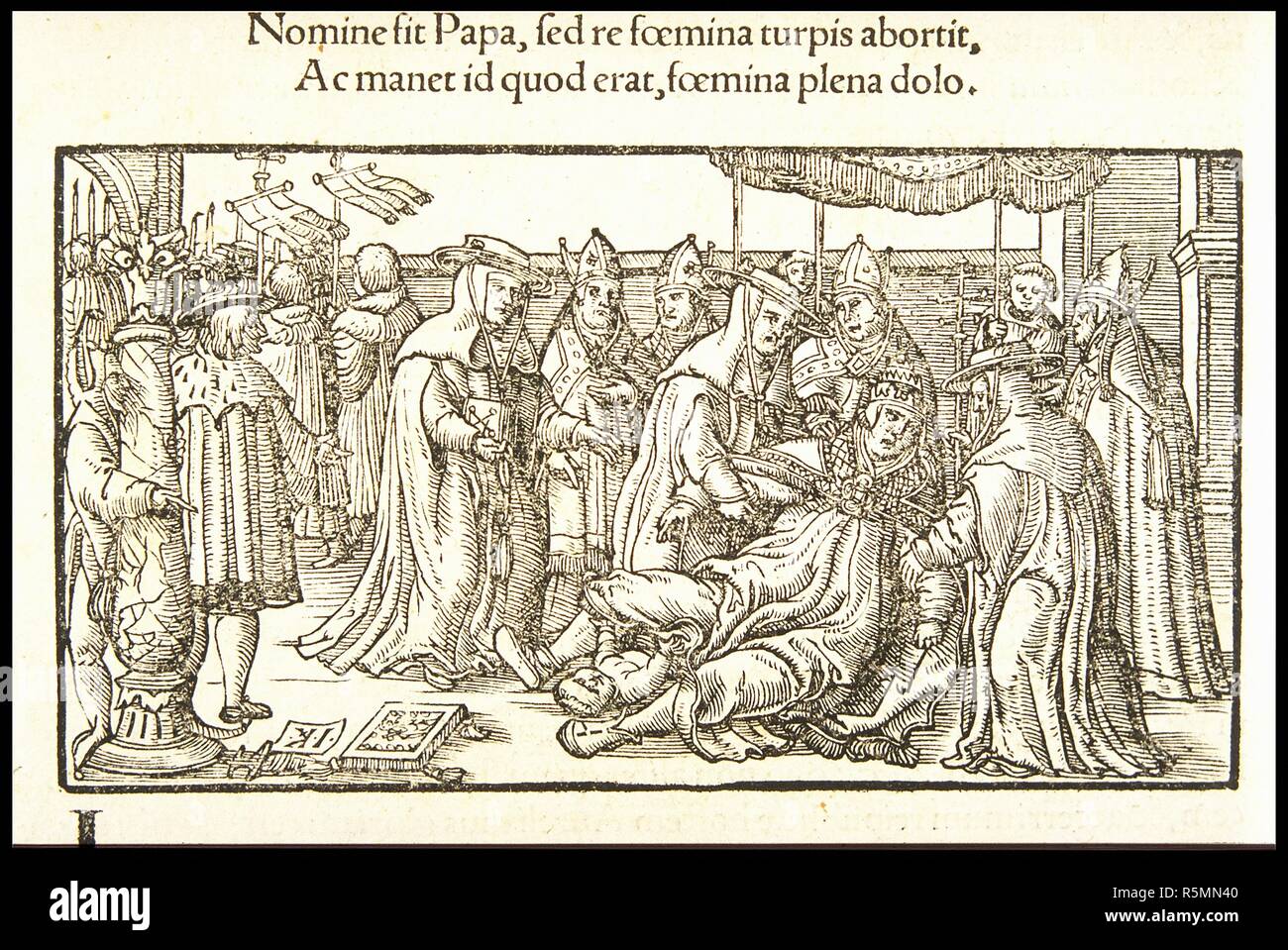 Die Päpstin. Von De mulieribus Claris (über berühmte Frauen) von Giovanni Boccaccio. Museum: private Sammlung. Autor: Kerver, Jacobus. Stockfoto