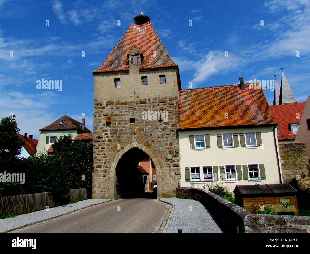 Herrieden/Mittelfranken - Stadttor/Storchenturm Stockfoto