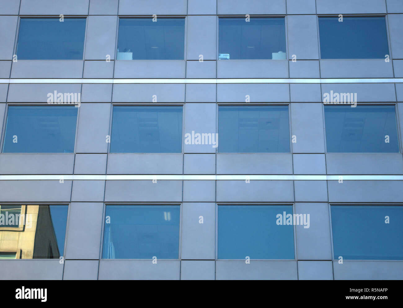 Business Office Gebäude Glas Fenster Reflexionen Spiegel skyscraper Stockfoto