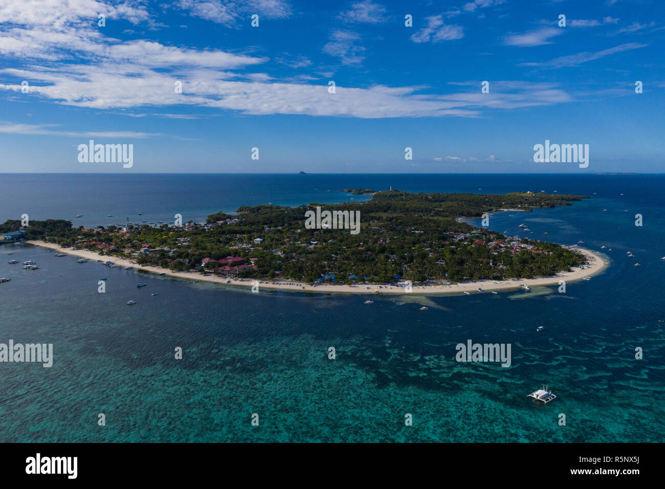 Malapascua Island, Cebu, berühmt für seine Tauchgänge mit drei Haien. Stockfoto