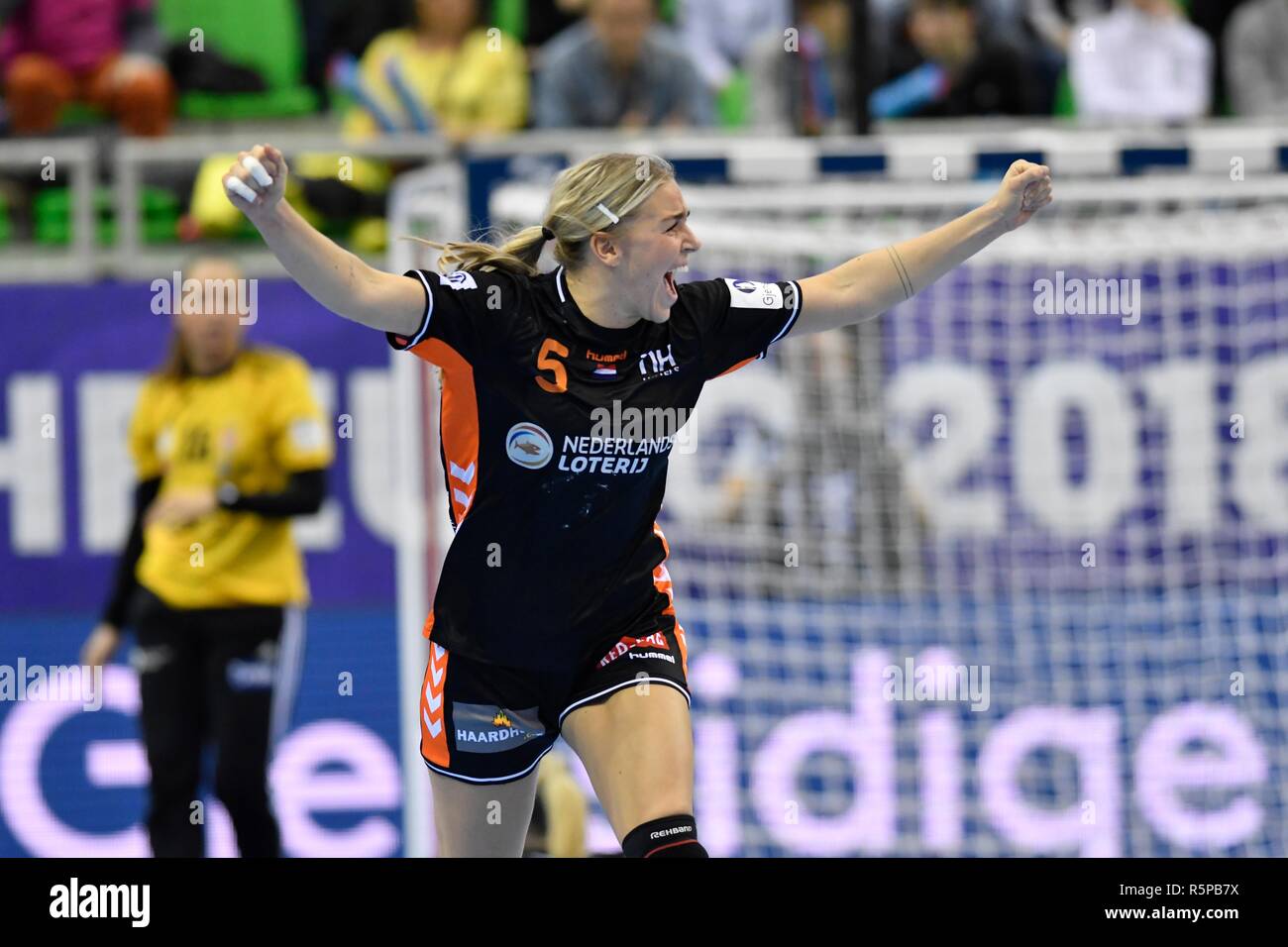 01-12-2018 Handball: 13. der Frauen HANDBALL WM: HONGARIJE - NEDERLAND: montbeliard Jessie Kramer (NED) Credit: Soenar Chamid/LBA/Alamy leben Nachrichten Stockfoto