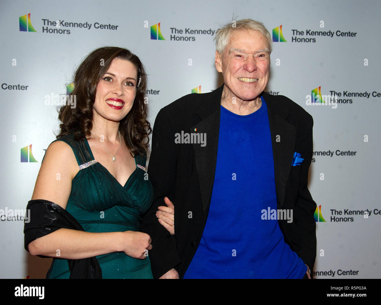 Washington, USA. 1. Dez 2018. Jacques d'Amboise, rechts, und Emily Reid kommen für die formale Artist Abendessen zu Ehren des Empfänger der 41st jährlichen Kennedy Center Honors gehostet von US-Staatssekretär John J. Sullivan an das US-Außenministerium in Washington, DC am Samstag, 1. Dezember 2018. Er Mitschöpfer von Hamilton, Schriftsteller und Schauspieler Lin-Manuel Miranda, Direktor Thomas Kail, choreograph Andy Blankenbuehler, Kredit: MediaPunch Inc/Alamy leben Nachrichten Stockfoto