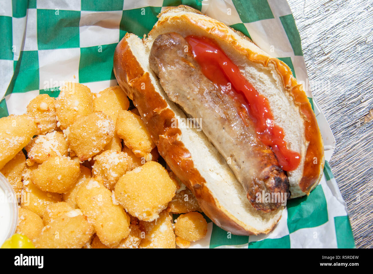 Brat- und frittierte Quark bei Milwaukee Gör Haus, Milwaukee, WI, USA Stockfoto