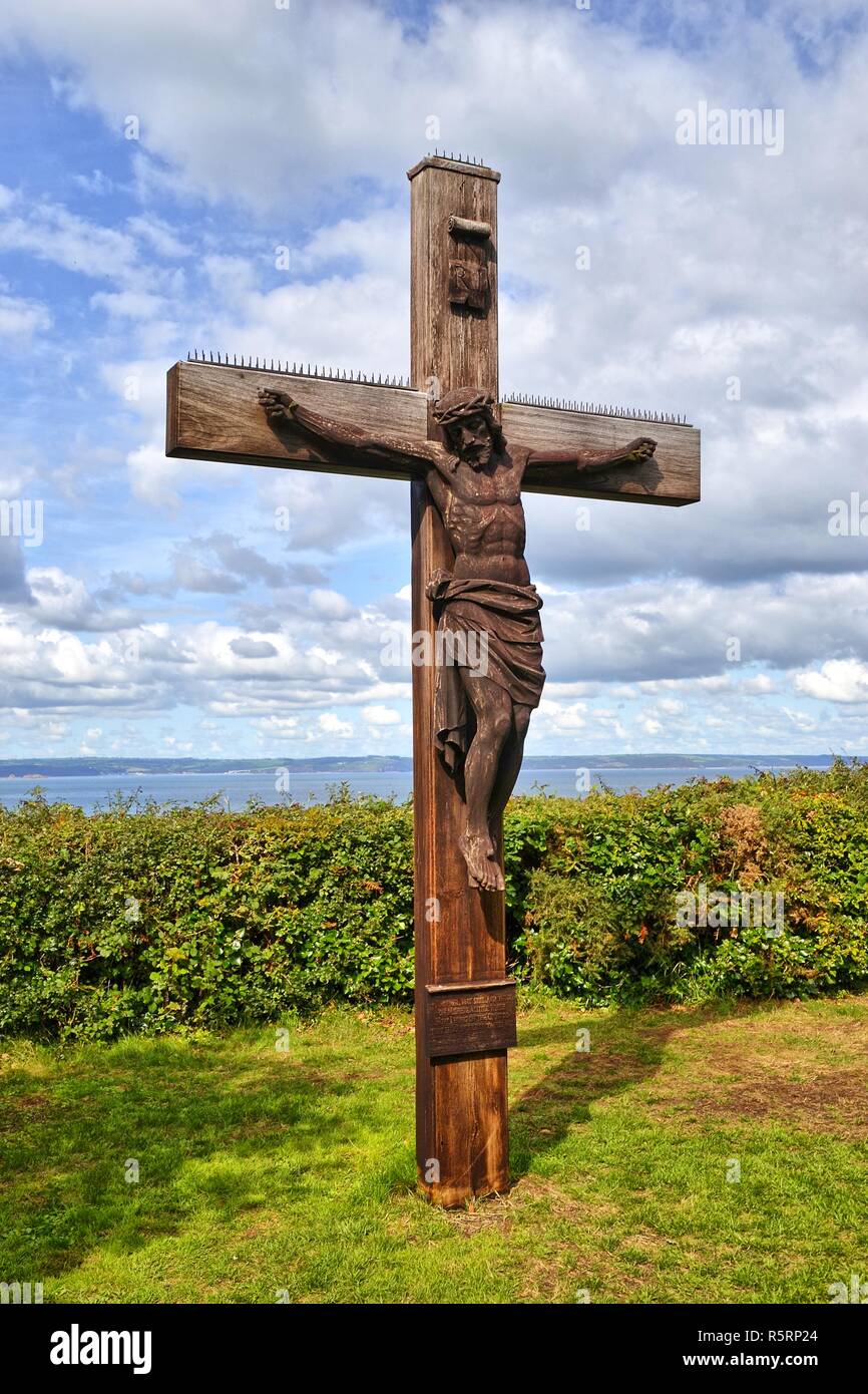 Kalvarienberg Skulptur auf Insel Caldey, in der Nähe von Tenby, Großbritannien Stockfoto