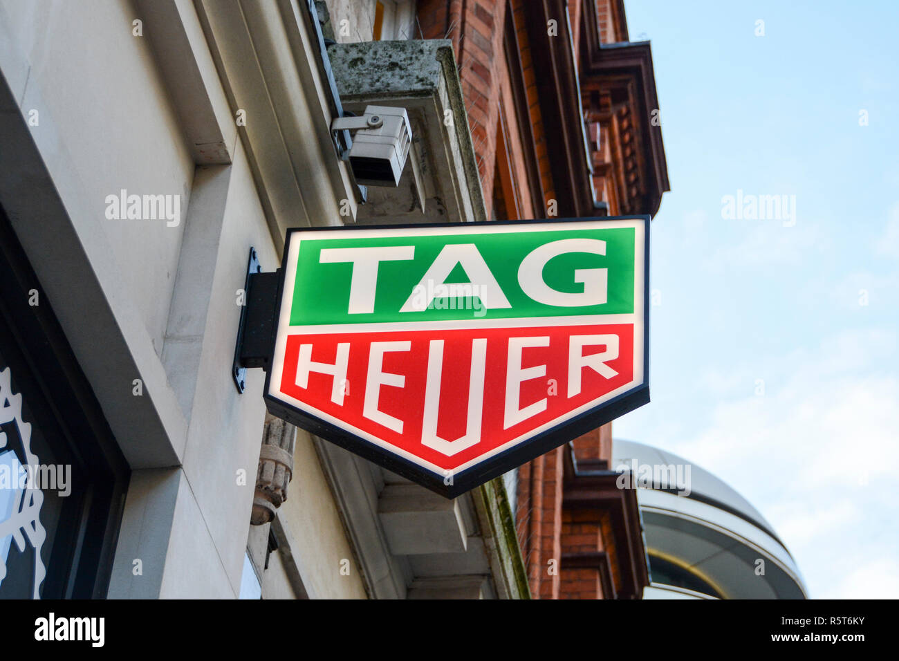 Tag Heuer Store auf der Oxford Street, London, UK Stockfoto