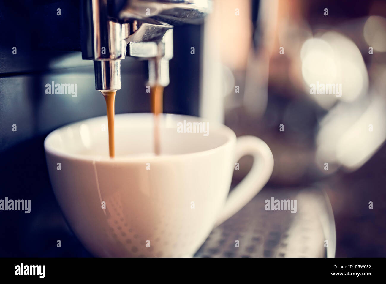 Espressomaschine, frischen Kaffee Stockfoto