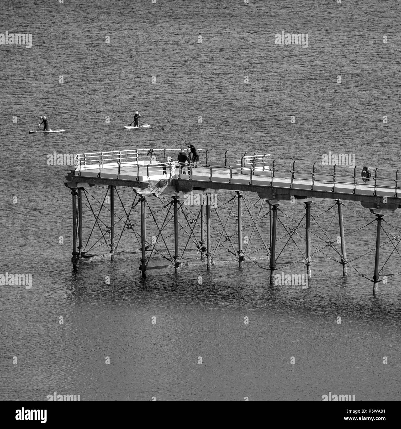 Jagd Cliff & Dramatischer Himmel in saltburn, Großbritannien Stockfoto