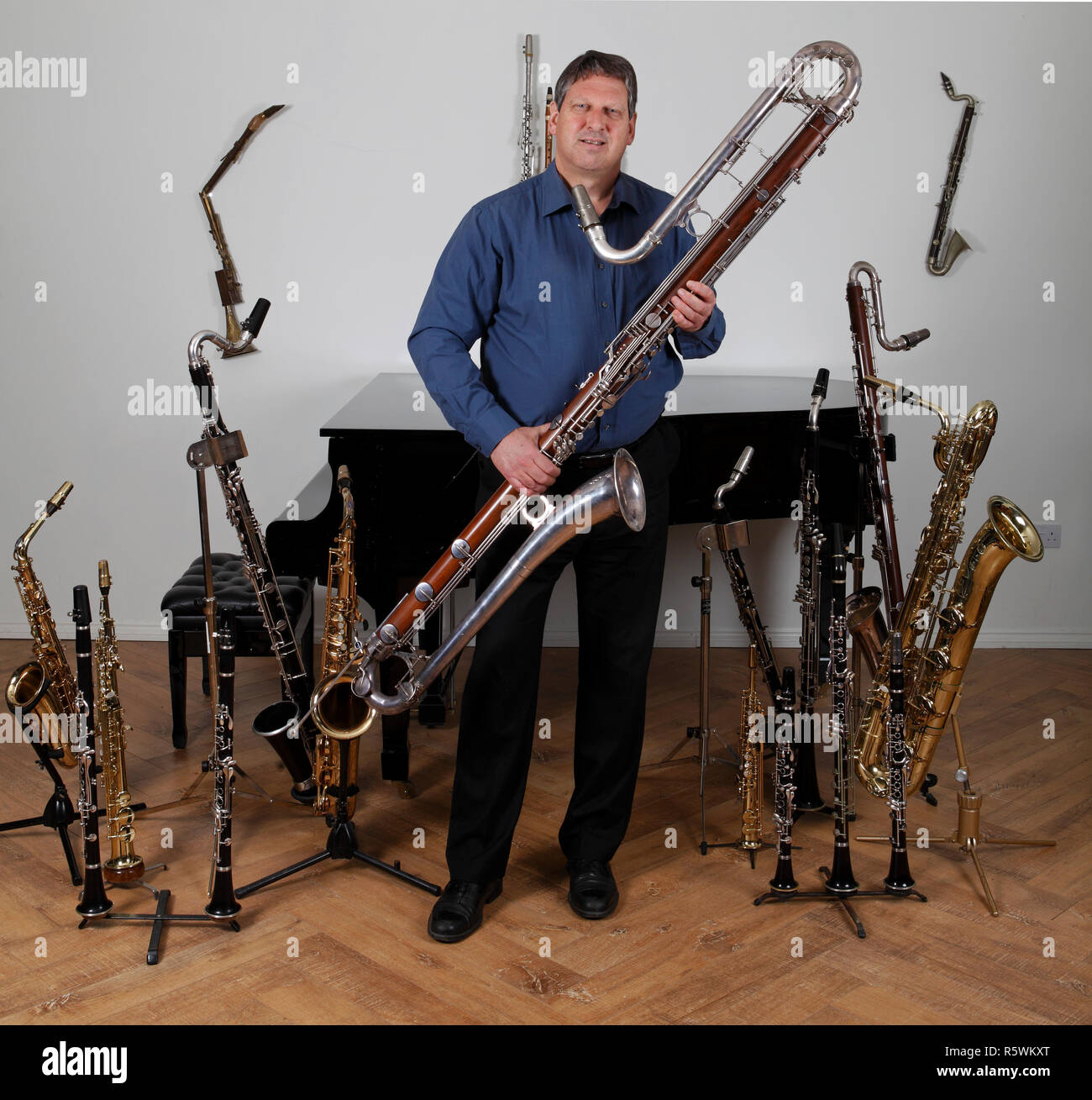 Contra bass clarinet -Fotos und -Bildmaterial in hoher Auflösung – Alamy
