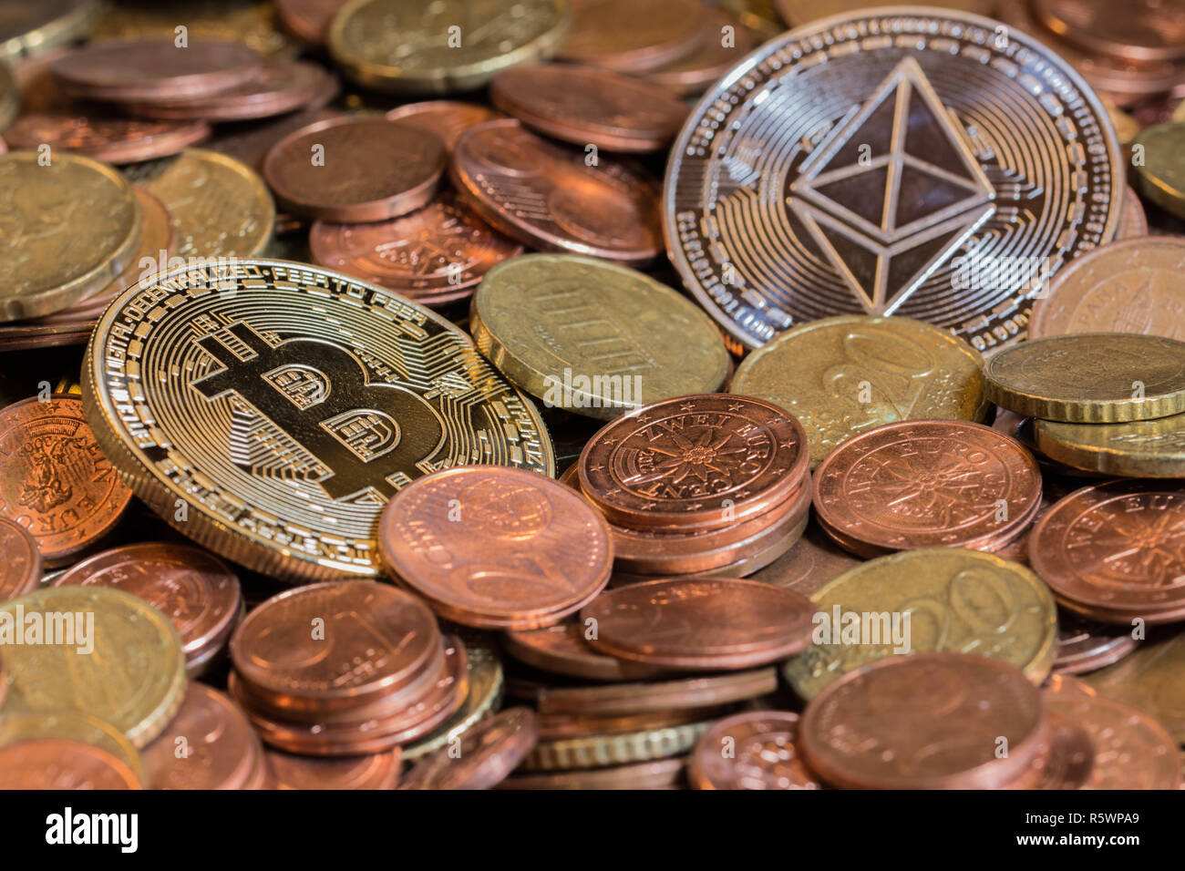 Bitcoin astraleums Euro Münze cryptocoin Mix Stockfoto