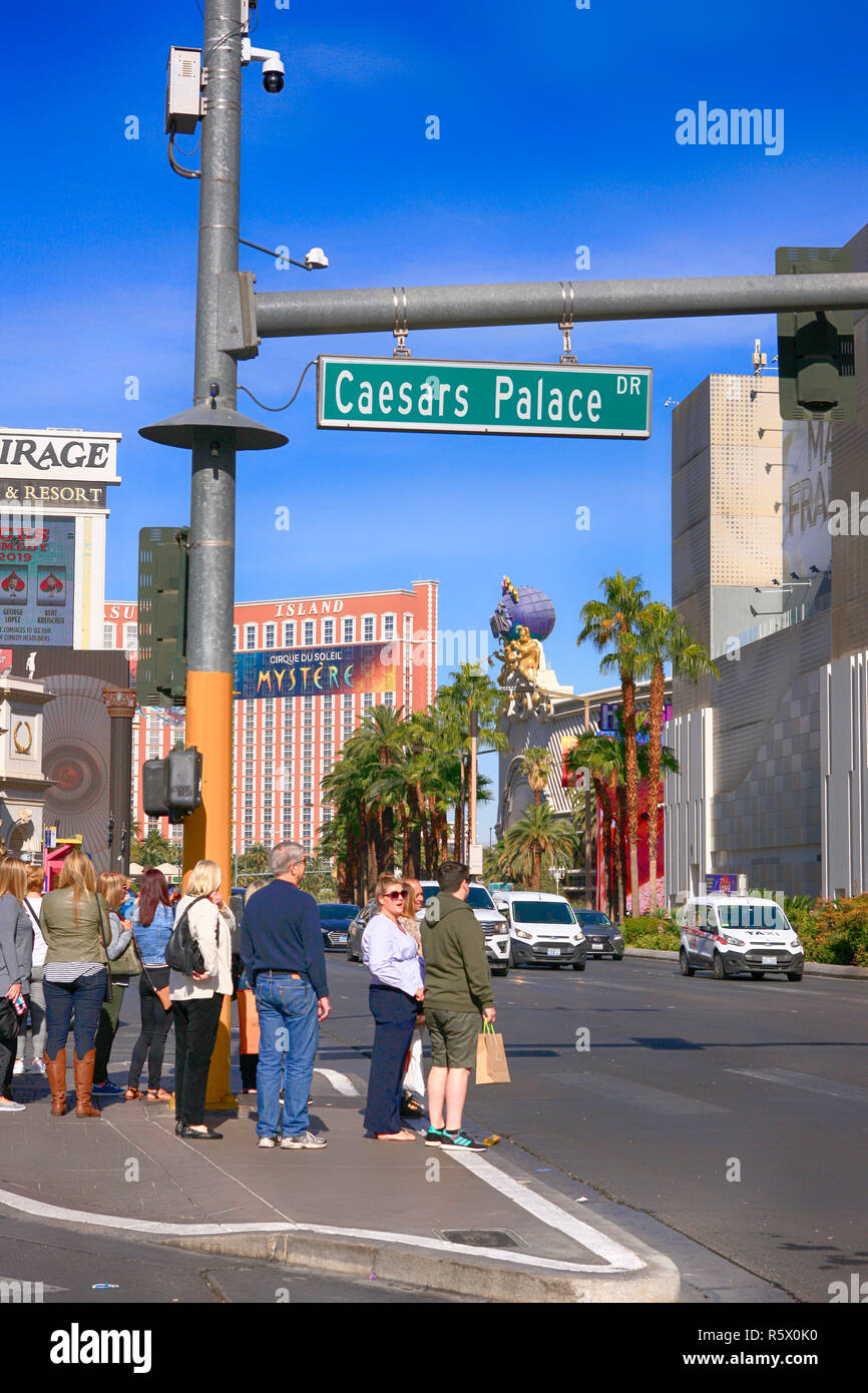 Caesars Palace Laufwerk overhead Straßenschild in Las Vegas, Nevada Stockfoto