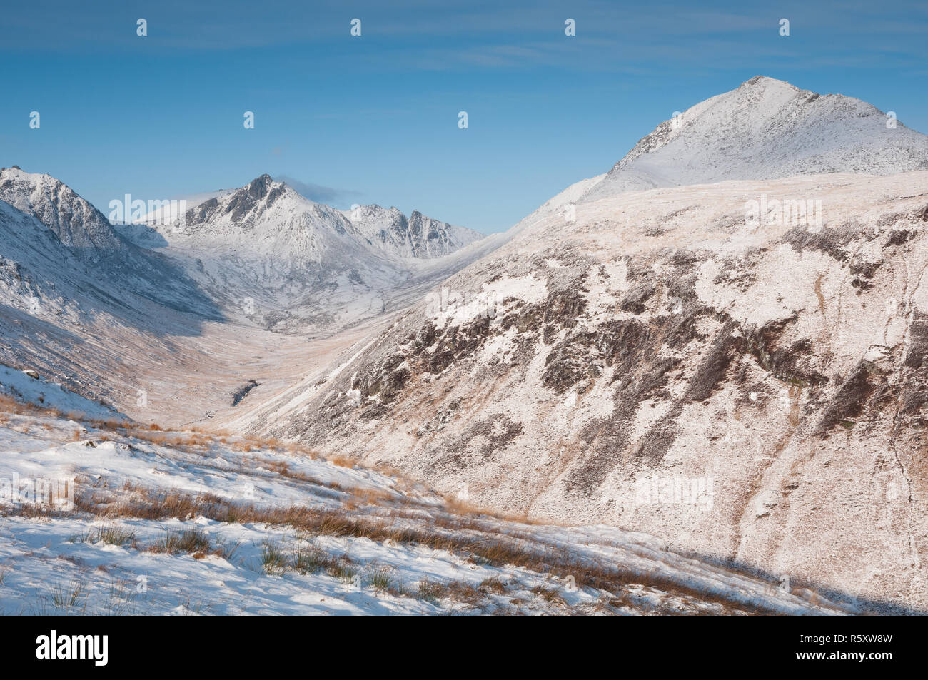 Gen Rosa und die umliegenden Berge im Winter, Isle of Arran, Schottland Stockfoto