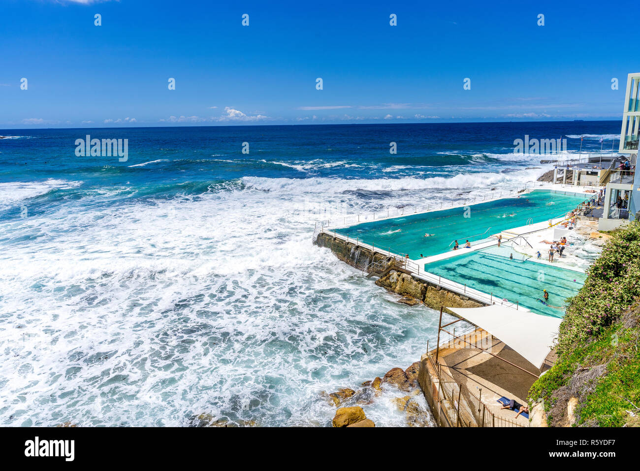 Eisberge ist der Bondi Beach berühmten Ocean Pool. Sydney, Australien Stockfoto