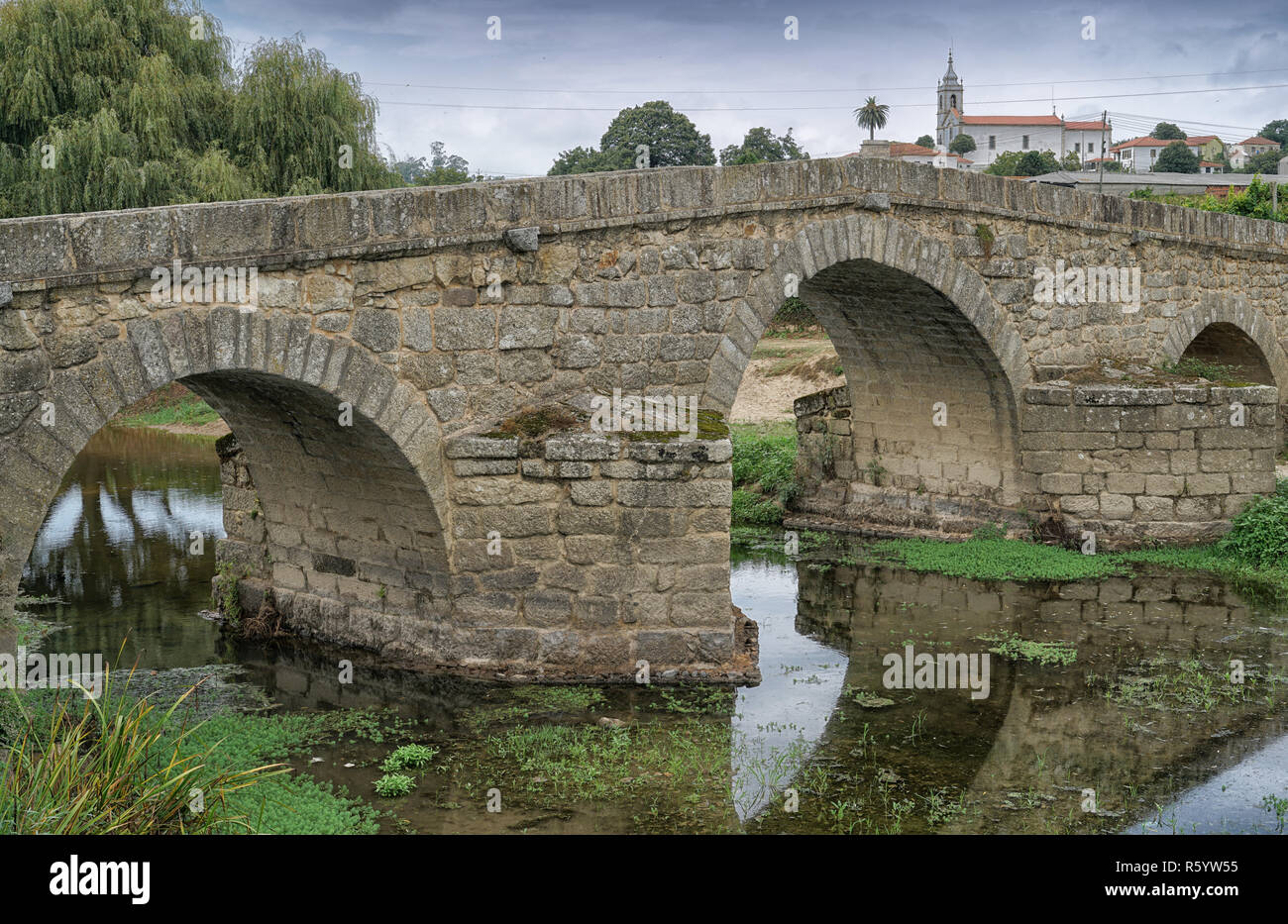 RÃ¶mische Brücke von Arcos, Portugal Stockfoto