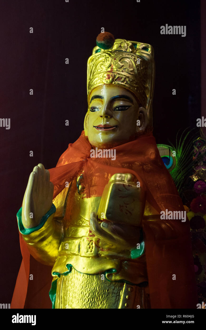 Ein schönes, kleines Symbol auf einen Altar in einem chinesischen Tempel. In Hat Yai, Thailand. Stockfoto