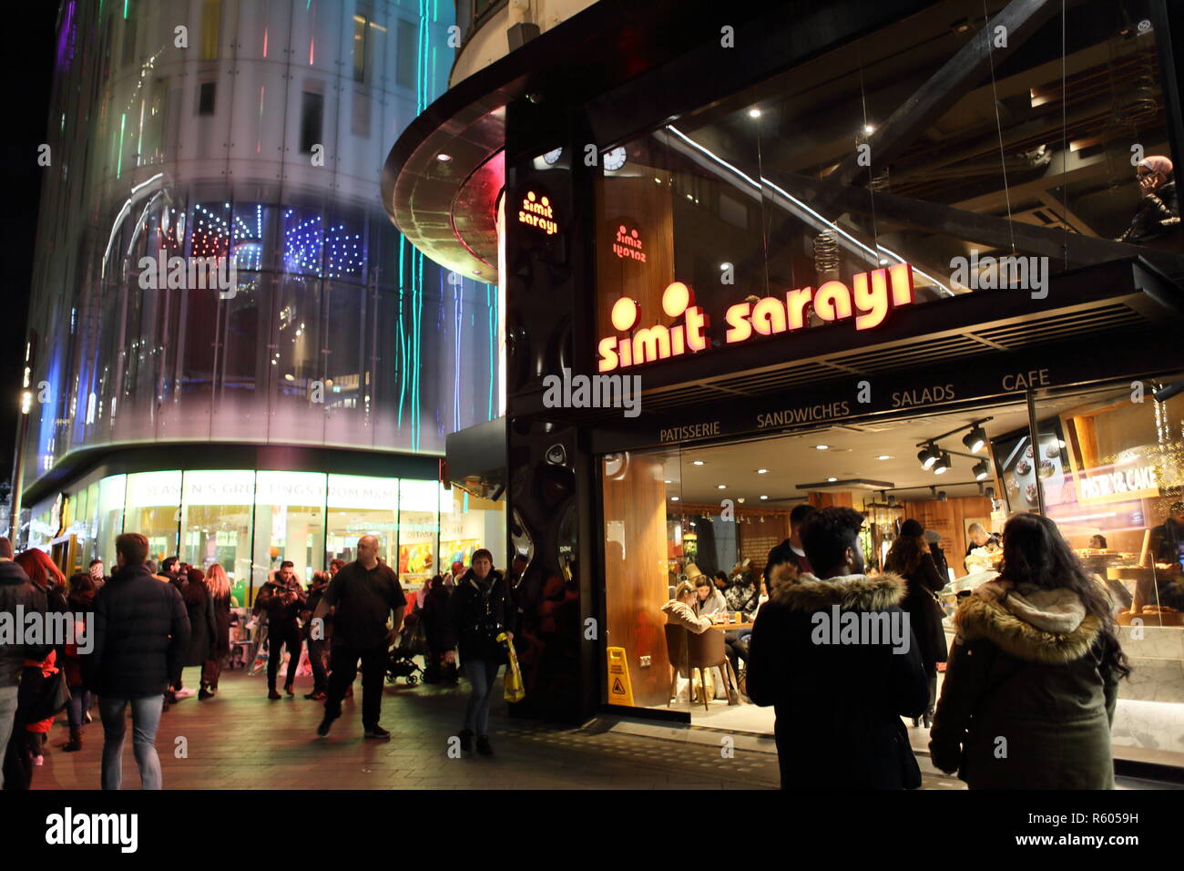 Simit Sarayi Restaurant, Leicester Square, London, England, Großbritannien Stockfoto