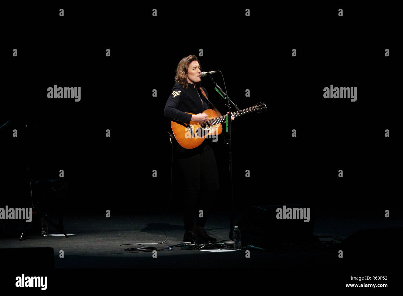 Poughkeepsie, NY - 12. November: Brandi Carlile führt durch die Bardavon & Radio Woodstock im Bardavon 1869 Opera House präsentiert am Sonntag, 12. November 2017 in Poughkeepsie, NY (Foto von Steve Mack/S.D. Mack Bilder) Stockfoto