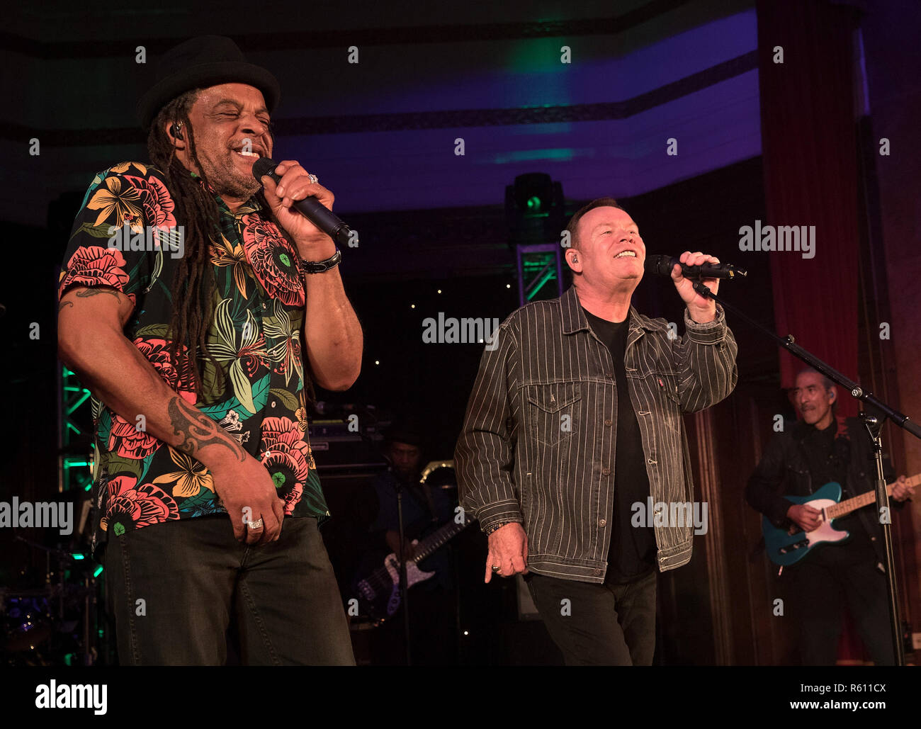 Suggs und Freunde für Bauchspeicheldrüsenkrebs zur Porchester Hall, London Mit: Maxi Priest, Ali Campbell Wo: London, Großbritannien Wann: 01.November 2018 Quelle: WENN.com Stockfoto