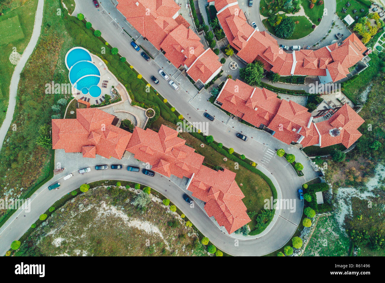 Luftaufnahme Von Pool Und Garten In Der Schonen Resort Antenne