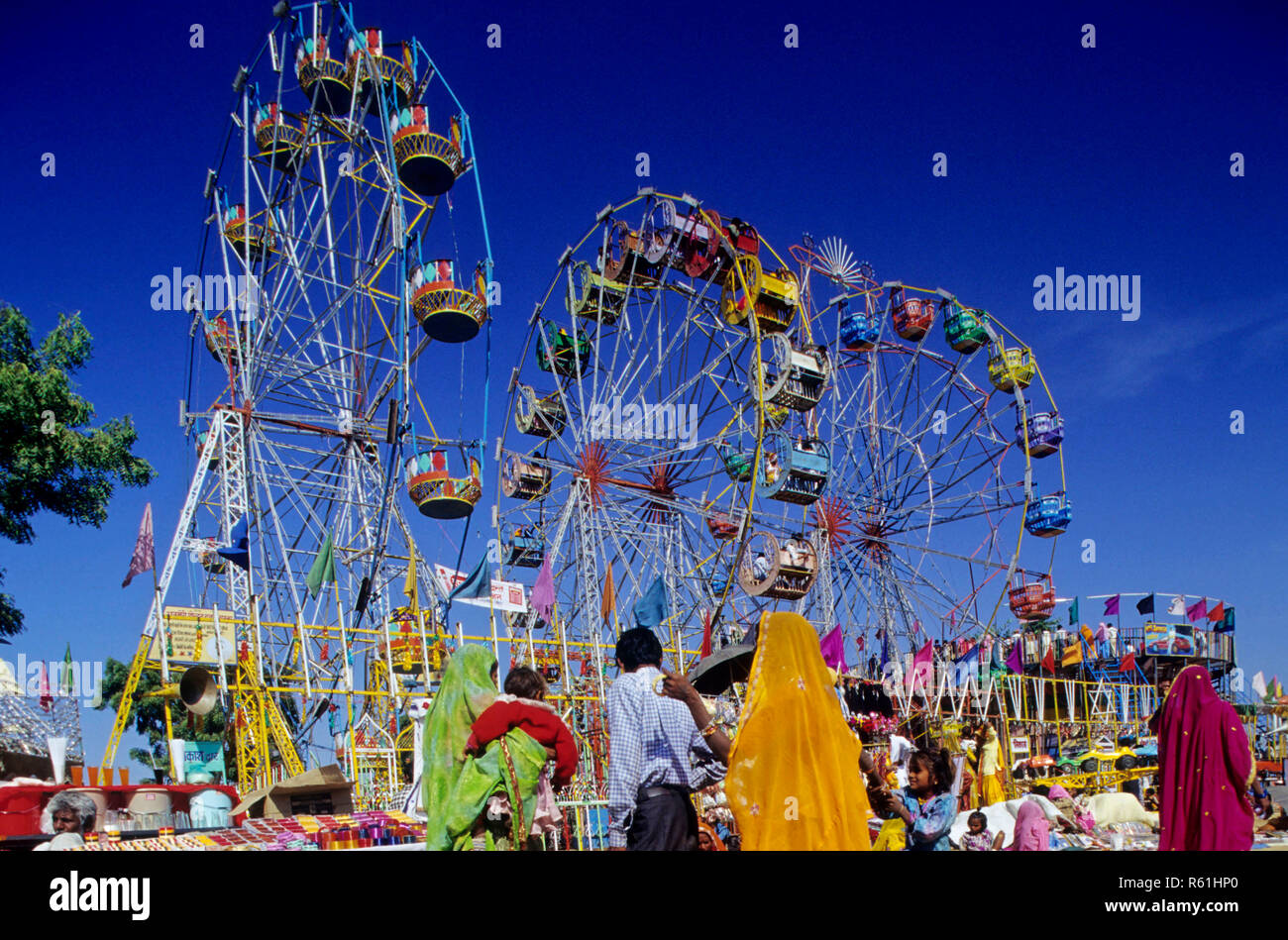 Pushkar camel fair, Riesige Räder, ajmer, Rajasthan, Indien Stockfoto