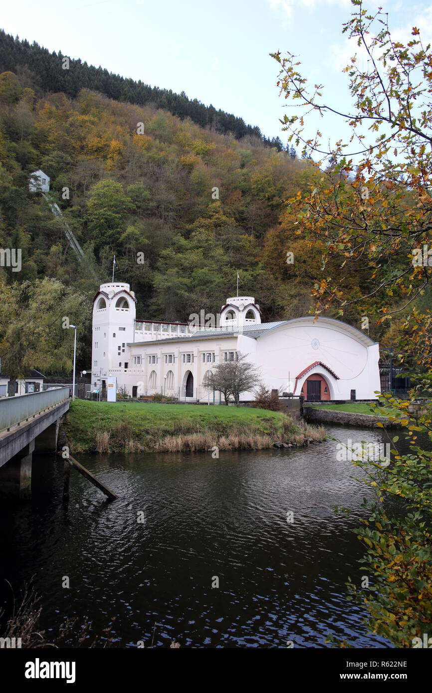 Historisches Wasserkraftwerk Heimbach Stockfoto