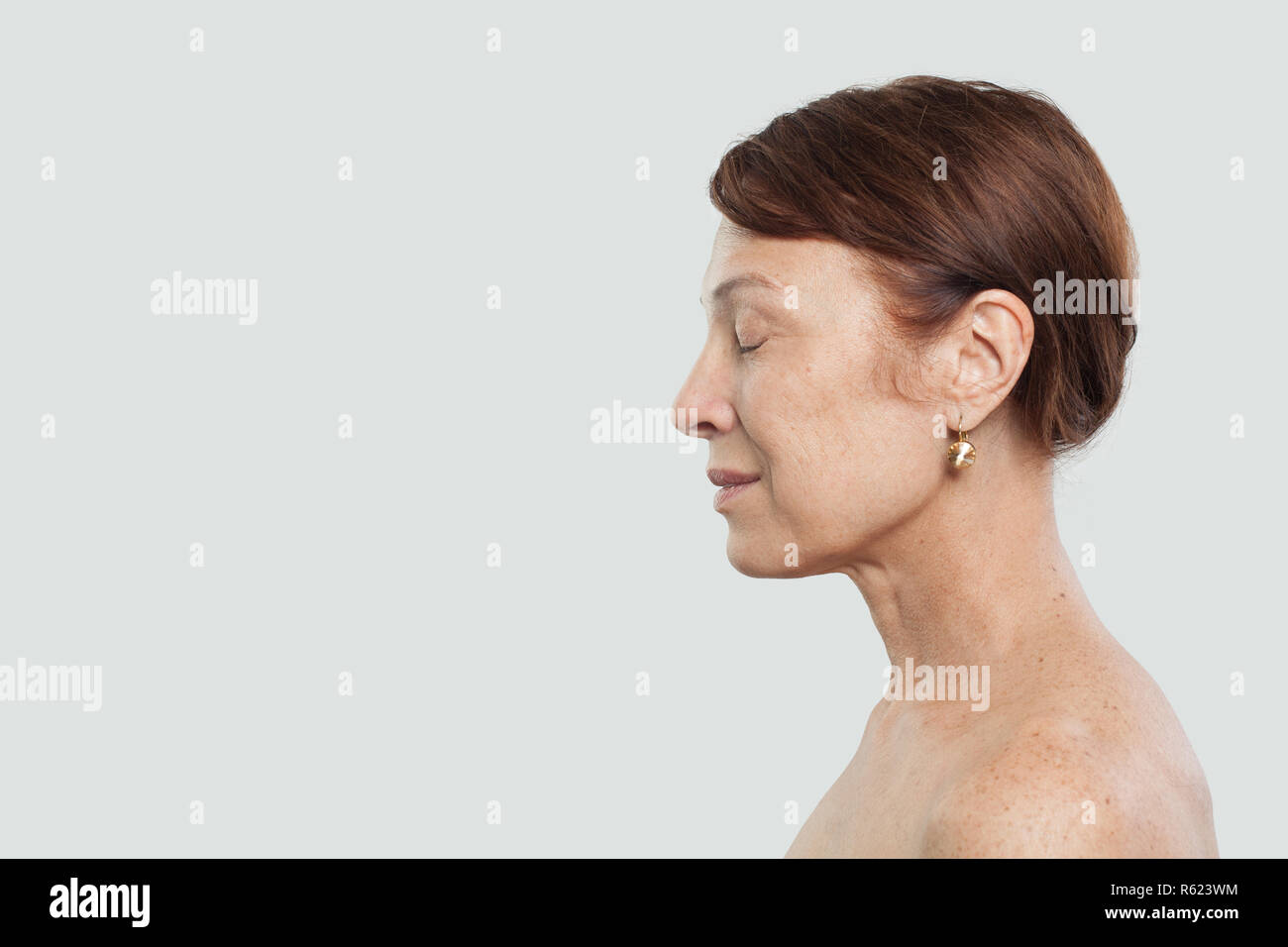 Beauty Portrait von reife Frau. Gesichtsbehandlung, Kosmetik, ästhetische Medizin und plastische Chirurgie Stockfoto