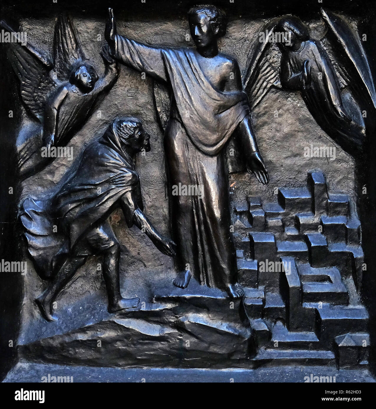 Nicht locken uns - die Versuchung Jesu, Relief an der Tür der Grossmünster ('große Münster') Kirche in Zürich, Schweiz Stockfoto