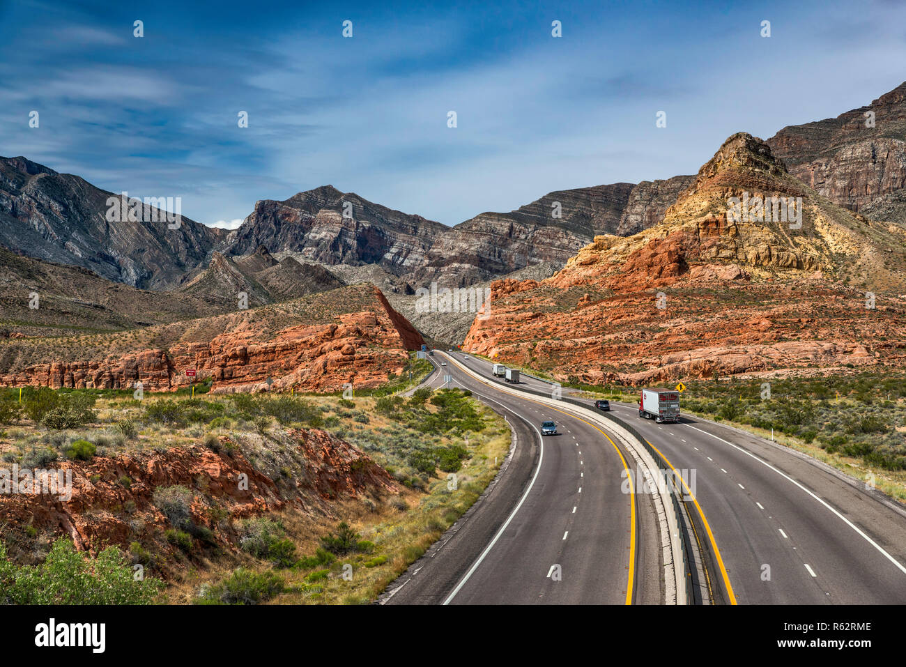 I-15 Interstate Freeway in Virgin River Gorge, Arizona Strip District, Arizona, USA Stockfoto