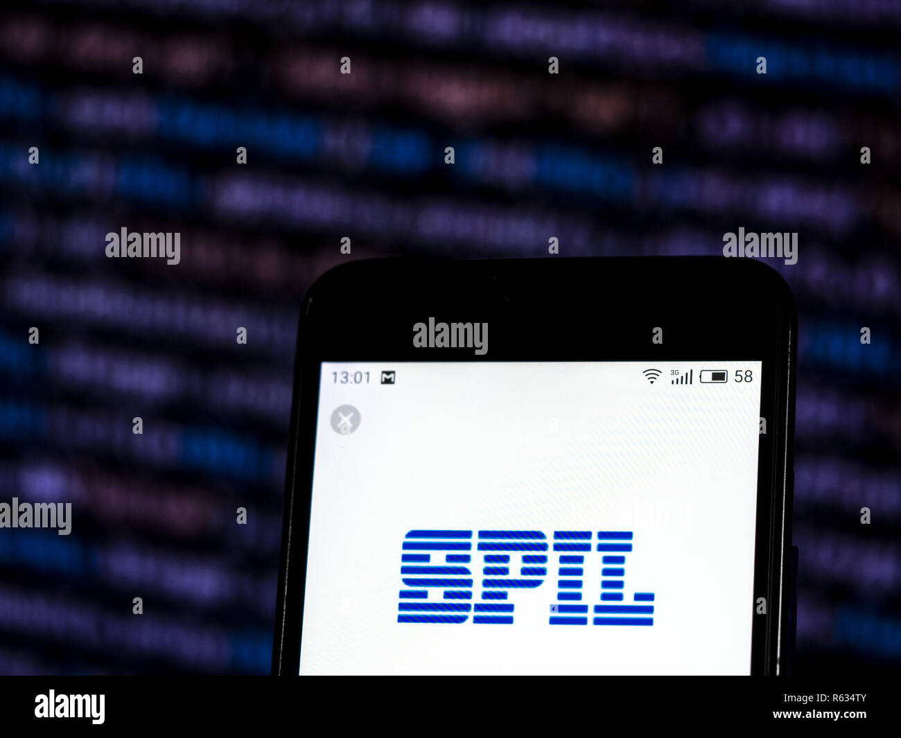 Kiew, Ukraine. 3 Dez, 2018. Siliconware Precision Industries Logo auf dem Smartphone angezeigt. Quelle: Igor Golovniov/SOPA Images/ZUMA Draht/Alamy leben Nachrichten Stockfoto