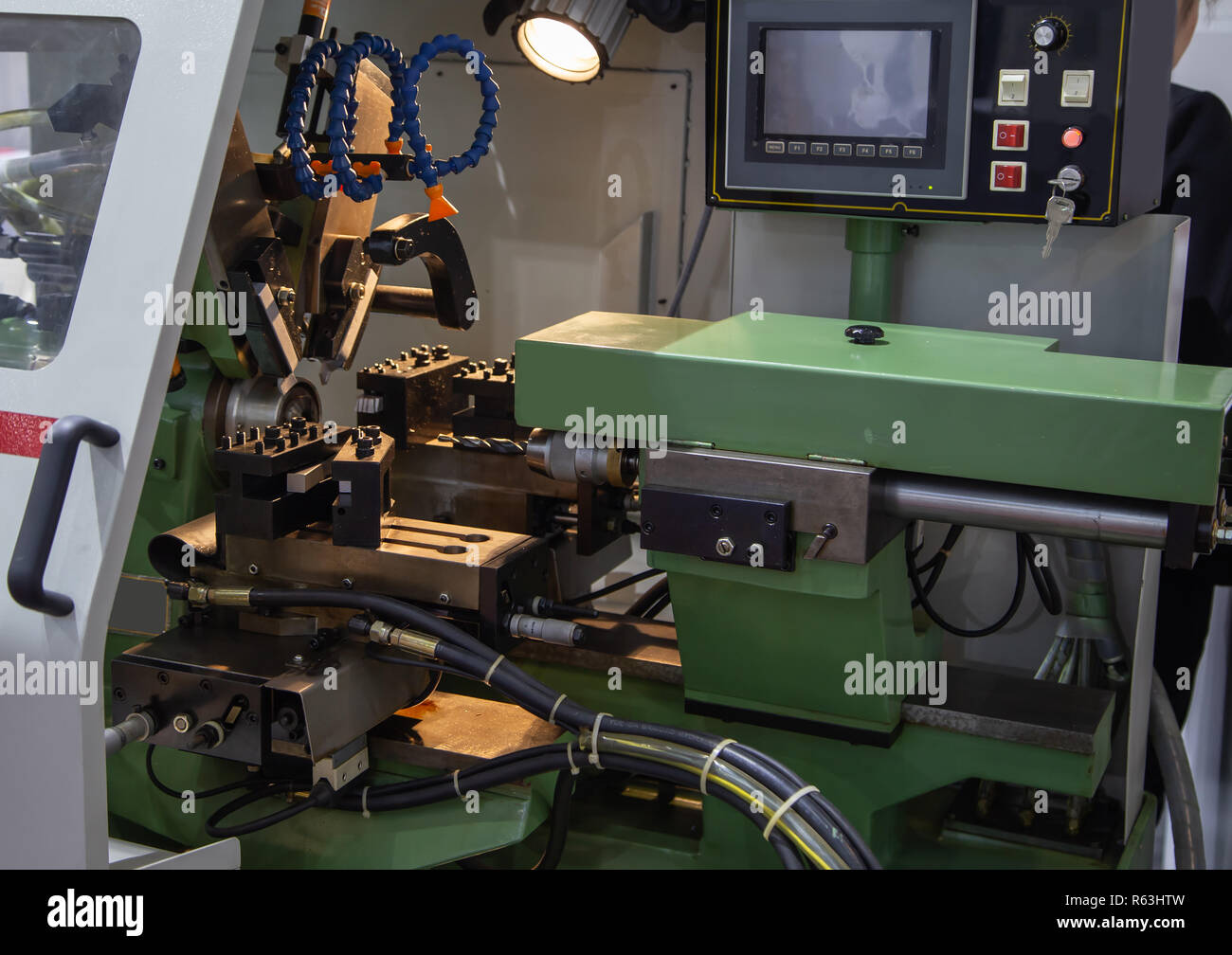 Hydraulische Cnc Drehmaschine Maschine Bohren Bore Werkstuck Stockfotografie Alamy